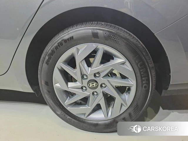 Hyundai The New Avante (CN7) id 4783074 из Кореи 16