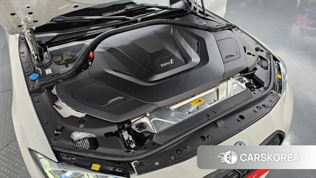 BMW i4 id 4707086 из Кореи 33