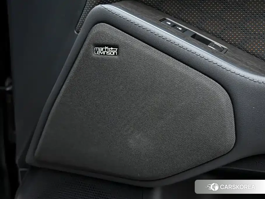 Lexus GX id 4599525 из Китая 33