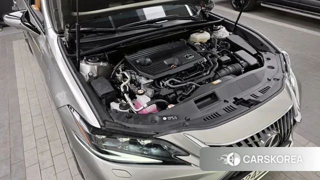 Lexus ES300h 7th generation id 3538810 из Кореи 16