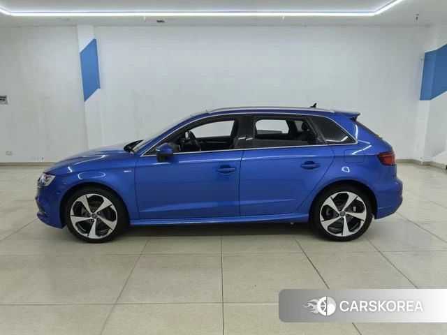 Audi A3 id 4214004 из Китая 14