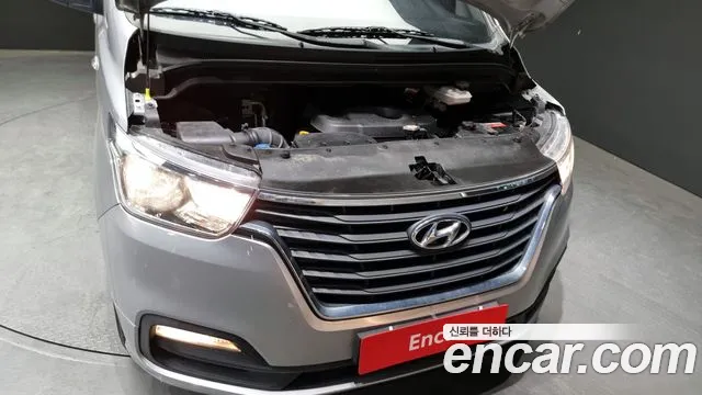 Hyundai The New Grand Starex id 2785115 из Кореи 16