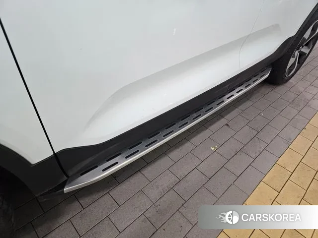 Volvo XC40 2024 Белый из Кореи, фото 6