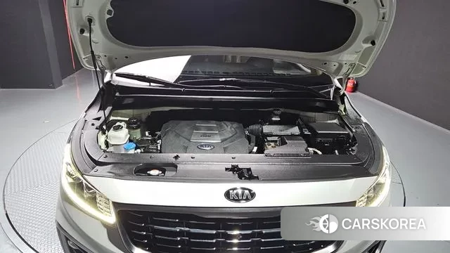 Kia The New Carnival id 3039140 из Кореи 16