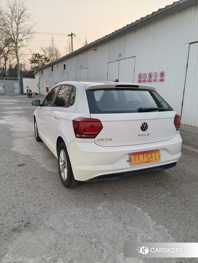 Volkswagen Polo 2021 Белый из Китая, фото 6