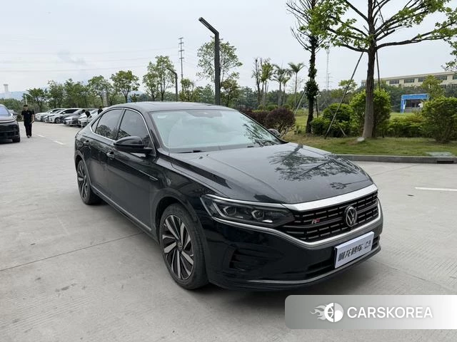 Volkswagen Passat 2023 Черный из Китая, фото 6