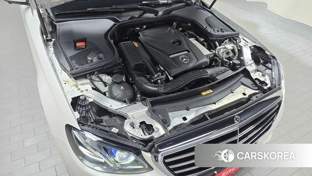 Mercedes-Benz E-Class W213 id 4285177 из Кореи 28