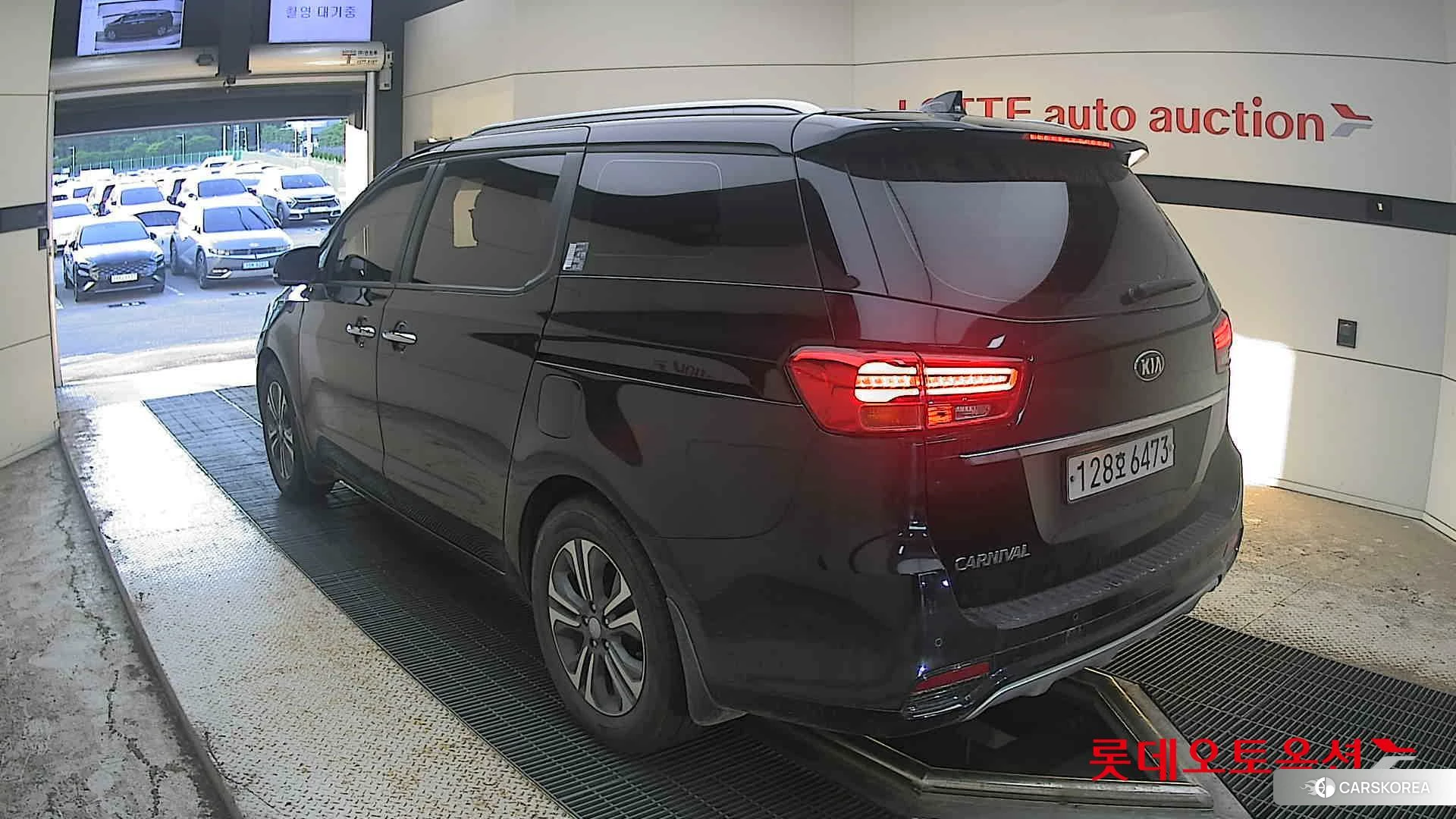 Kia Carnival id 4674183 из Кореи 33