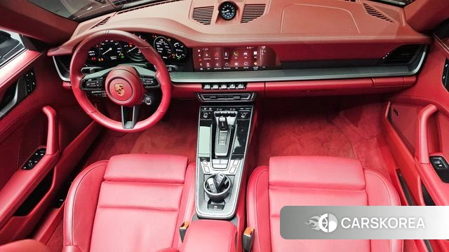 Porsche 911(992) id 4715145 из Кореи 30