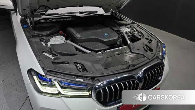 BMW 5 Series (G30) id 2959266 из Кореи 16