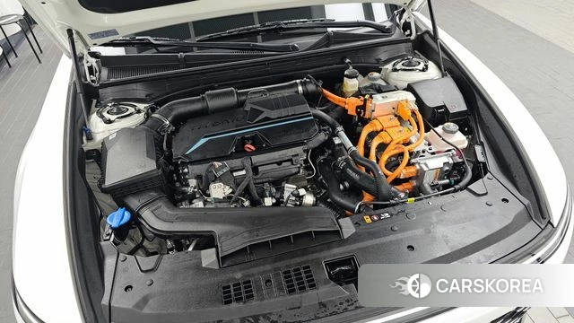 Hyundai Grandeur Hybrid (GN7) id 3858714 из Кореи 16