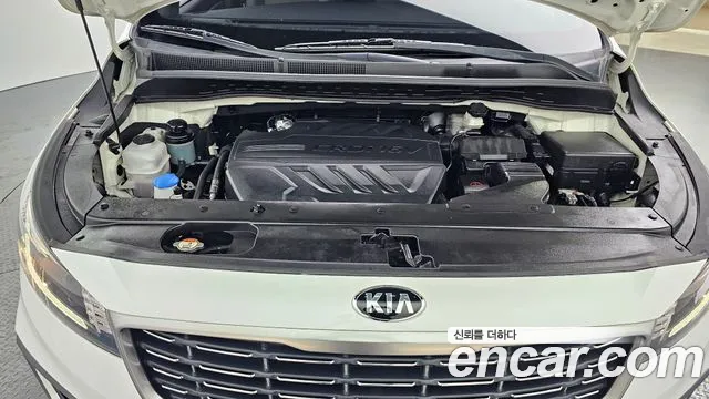 Kia The New Carnival id 2471075 из Кореи 16