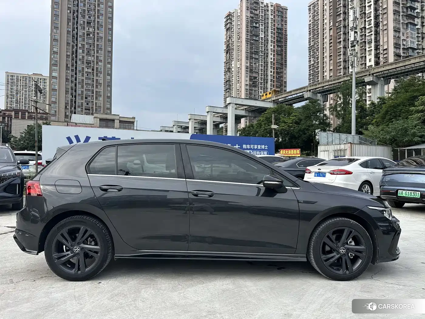 Volkswagen Golf id 4583718 из Китая 15