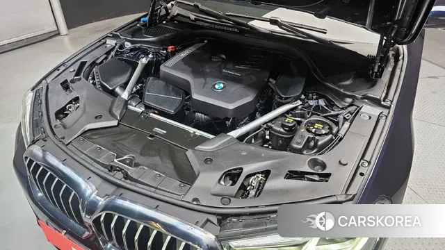 BMW 5 Series (G30) id 3348303 из Кореи 16