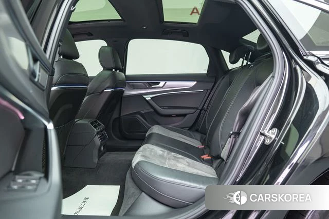 Audi A6L id 4275766 из Китая 22