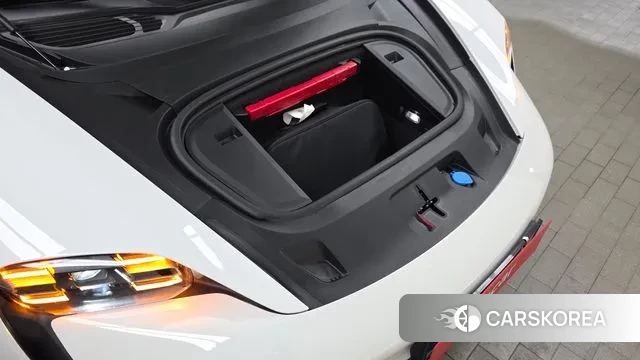 Porsche Taycan id 3442329 из Кореи 16