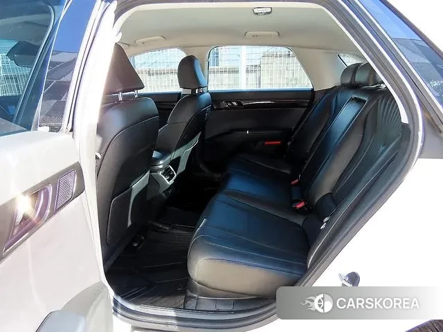 Hyundai Grandeur (GN7) id 3518105 из Кореи 16