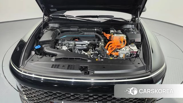 Hyundai Grandeur Hybrid (GN7) id 4650377 из Кореи 32