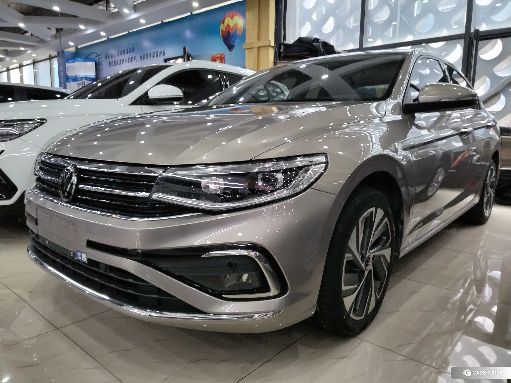 Volkswagen Bora id 4454598 из Китая 15