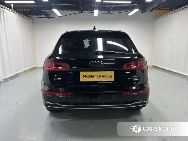 Audi Q5L id 4365958 из Китая 16