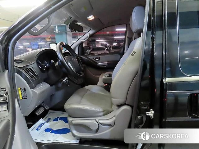 Hyundai The New Grand Starex id 3845784 из Кореи 14