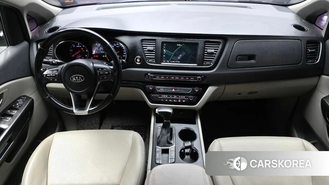 Kia The New Carnival id 4895012 из Кореи 27