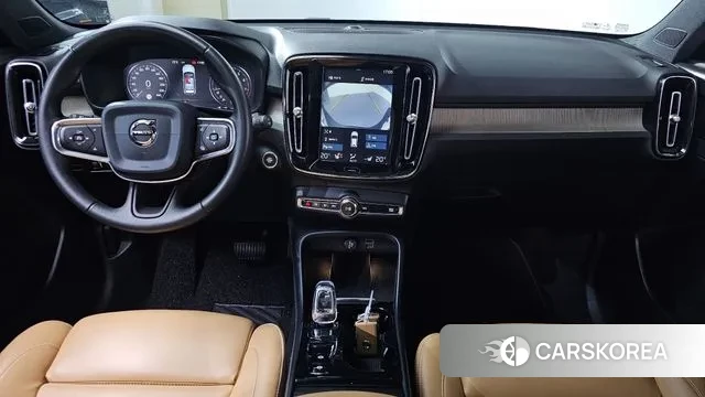 Volvo XC40 id 3526022 из Кореи 16