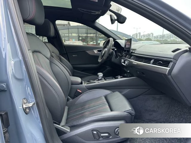 Audi A4L id 4241739 из Китая 16