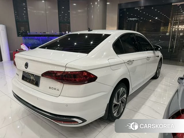 Volkswagen Bora id 4199051 из Китая 16