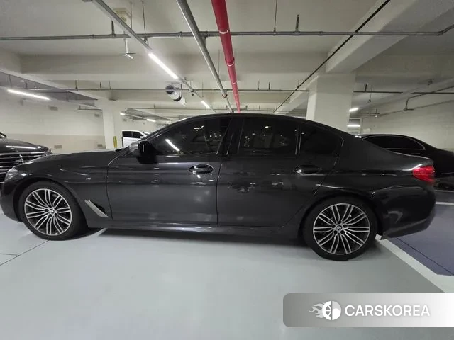 BMW 5 Series (G30) 2019 Серый из Кореи, фото 6