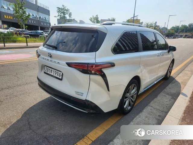 Toyota Sienna 4th Generation id 4456546 из Кореи 16