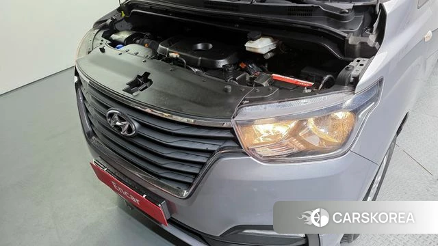 Hyundai The New Grand Starex id 4356722 из Кореи 16