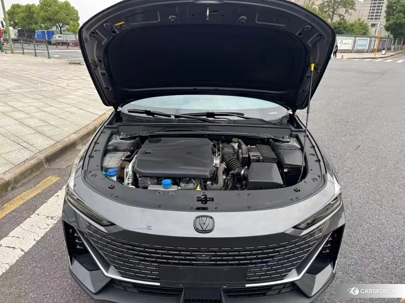 Chang'an Changan UNI-V id 4546007 из Китая 13
