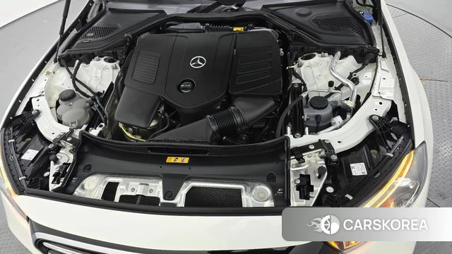 Mercedes-Benz E-Class W214 id 4185825 из Кореи 30