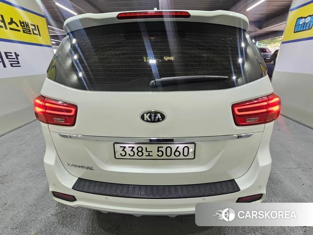 Kia The New Carnival id 4225146 из Кореи 16
