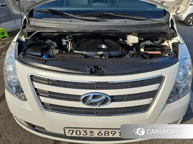 Hyundai Grand Starex id 3465124 из Кореи 16