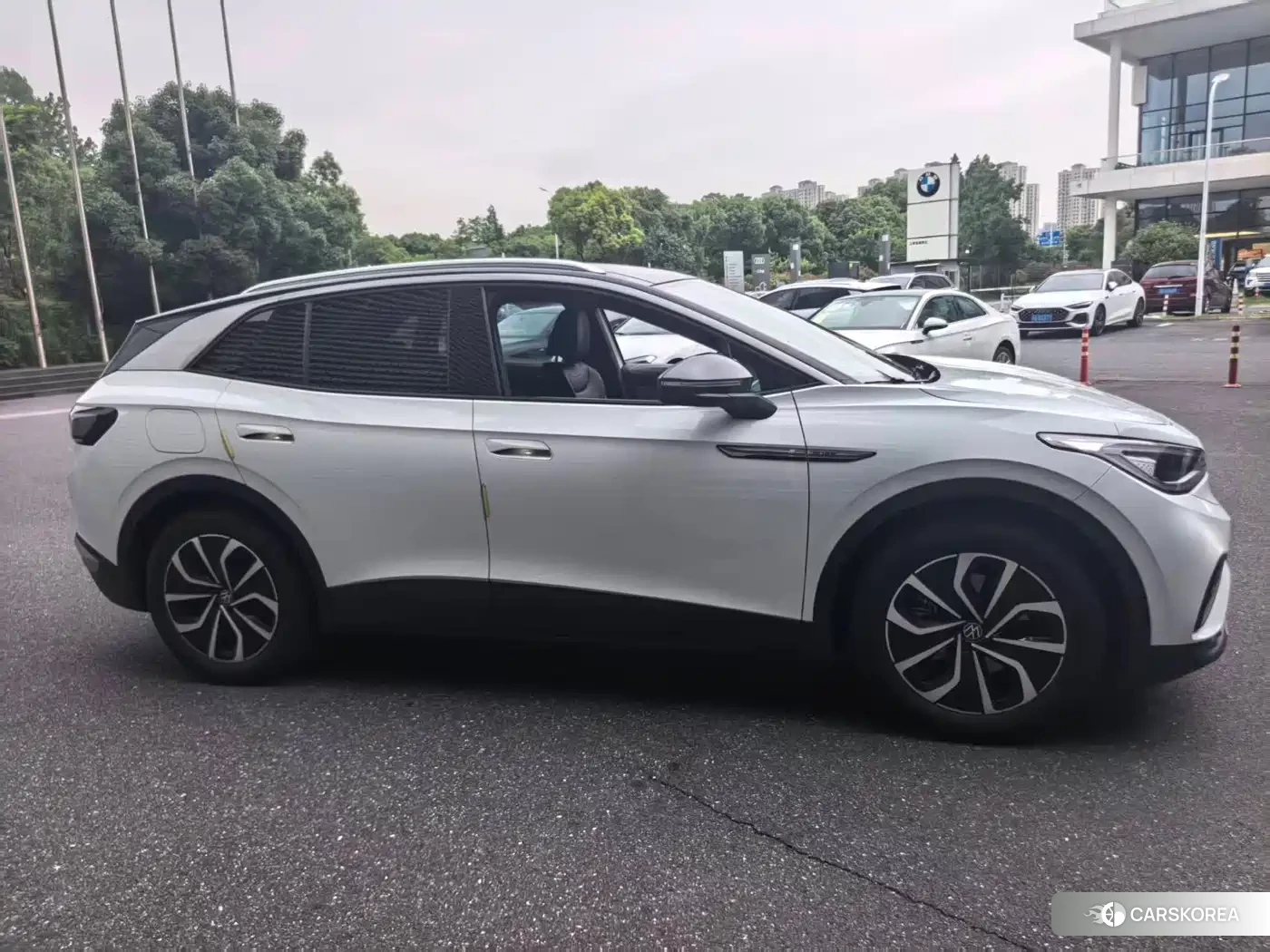 Volkswagen ID.4 X 2023 Белый из Китая, фото 6