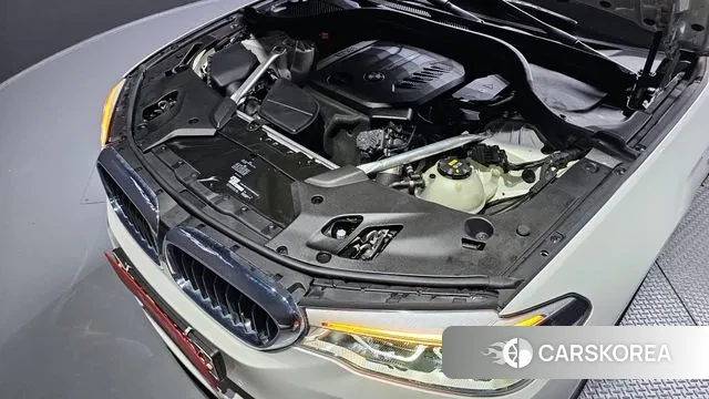 BMW 5 Series (G30) id 3045032 из Кореи 16