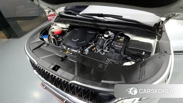 Kia Carnival 4th generation id 3551919 из Кореи 16