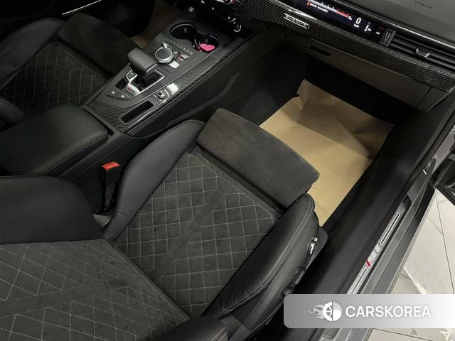 Audi RS 5 id 4240104 из Китая 14