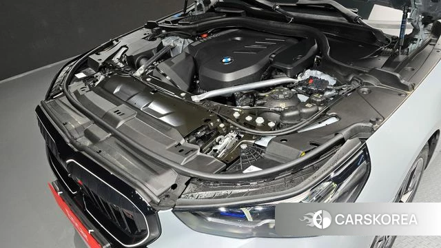 BMW 5 Series (G60) id 3831411 из Кореи 16