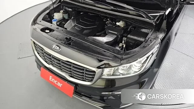 Kia The New Carnival id 3489138 из Кореи 16