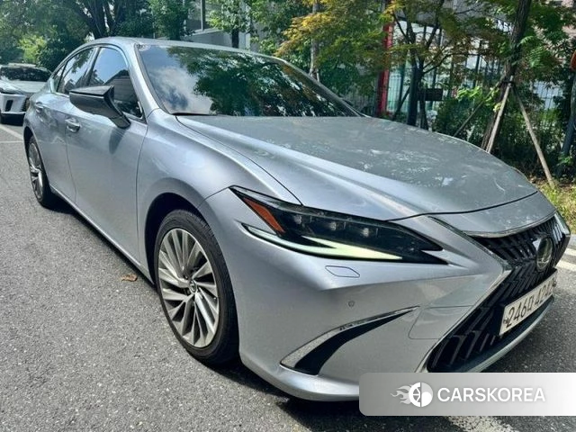 Lexus ES300h 7th generation 2023 Серый из Кореи, фото 6