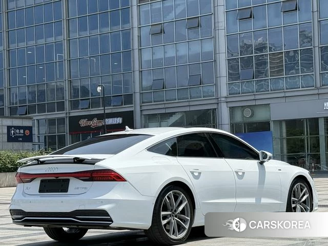 Audi A7 id 4277989 из Китая 13