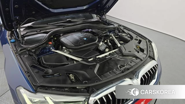 BMW 5 Series (G30) id 3878839 из Кореи 16