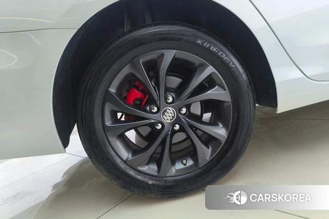 Buick Weilang id 4213713 из Китая 13