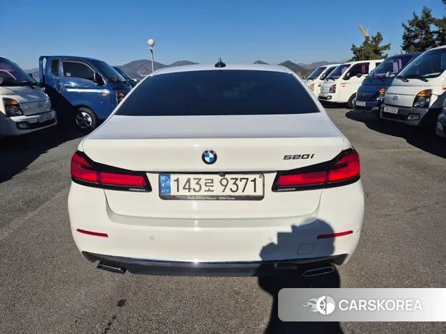 BMW 5 Series (G30) id 3443130 из Кореи 15