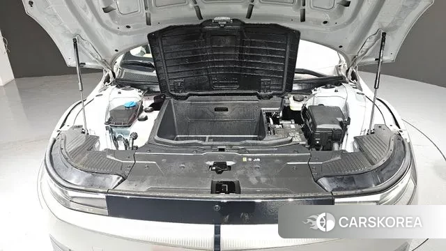 Hyundai Ionic 5 id 3691317 из Кореи 16