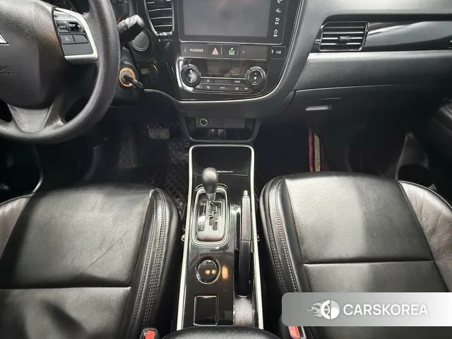Mitsubishi  Outlander id 4207574 из Китая 15