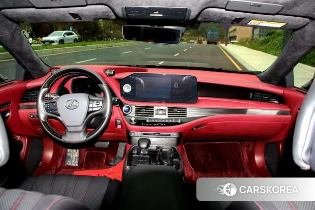 Lexus LS 2022 Красный из Китая, фото 6